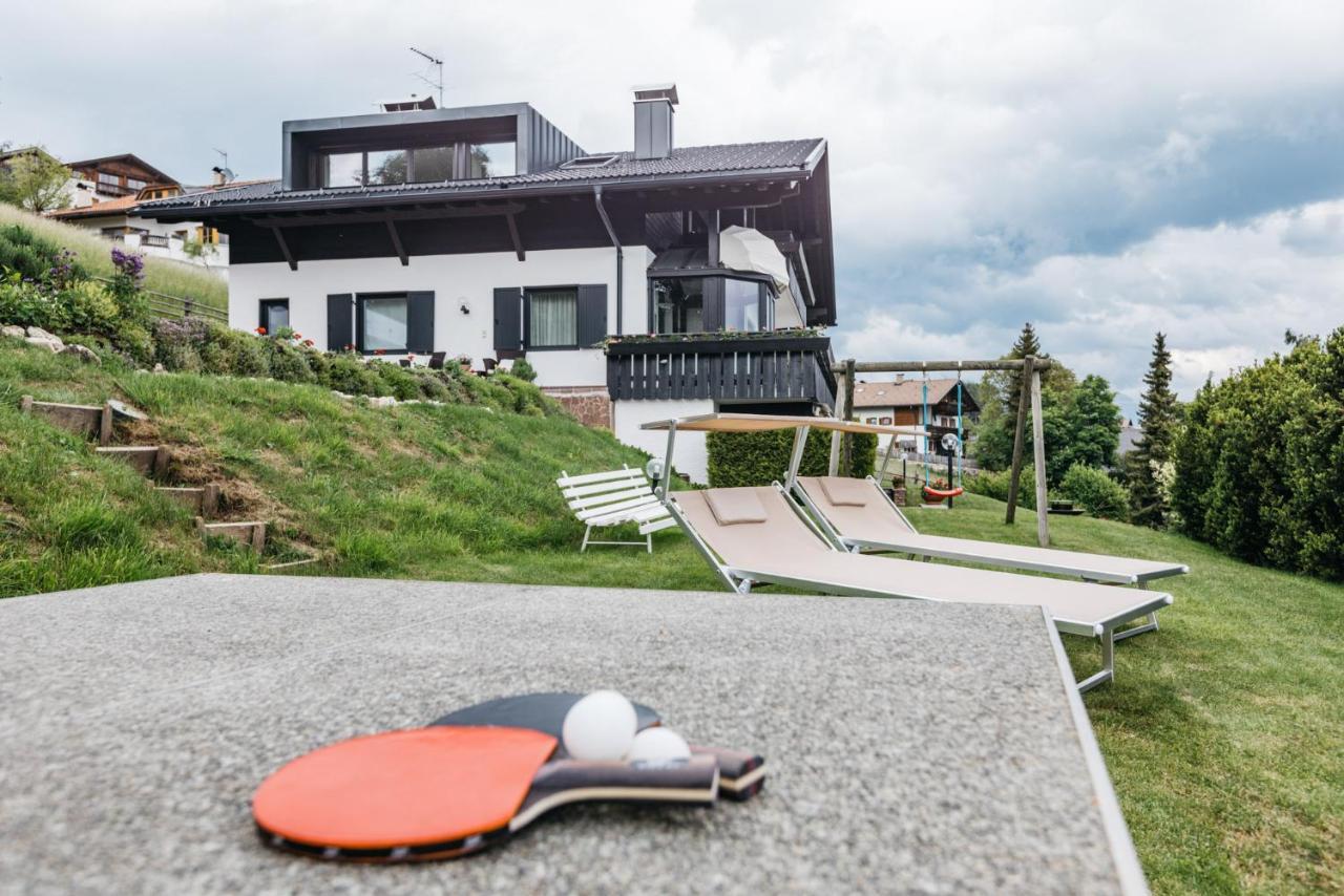 Lisis Loggia Lägenhet Nova Ponente Exteriör bild