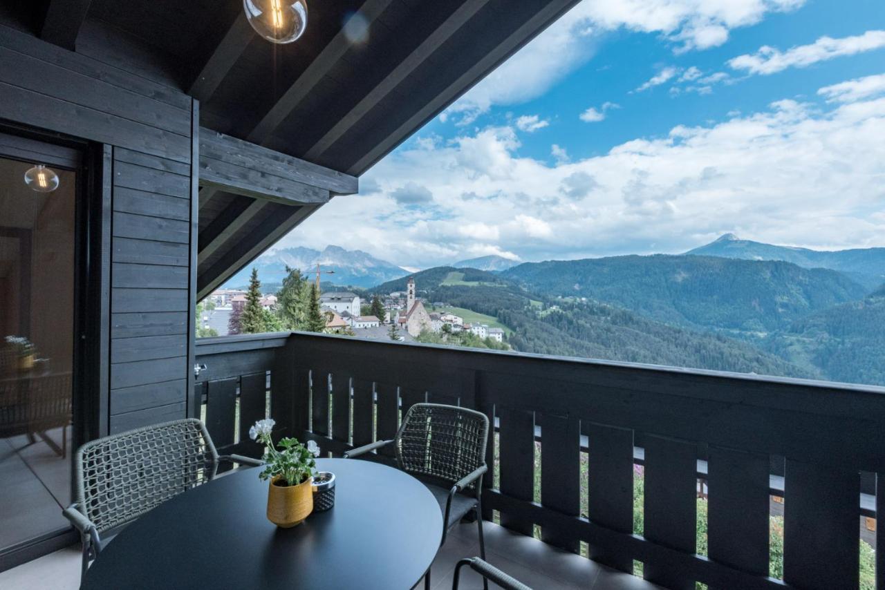 Lisis Loggia Lägenhet Nova Ponente Exteriör bild